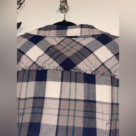 GILDED Intent By Buckle Brown Green Blue Flannel Raw Edge Snap Up Size Medium - Picture 10 of 13